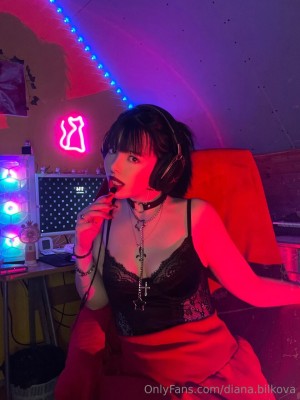 Diana Bilkova Photo #8