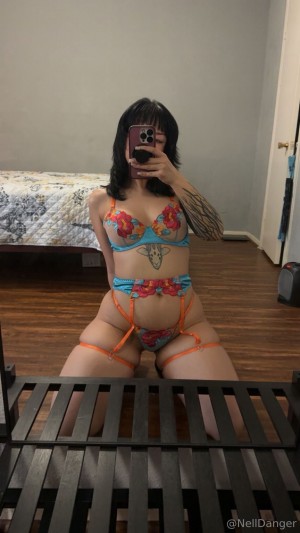 Nelldanger Photo #27