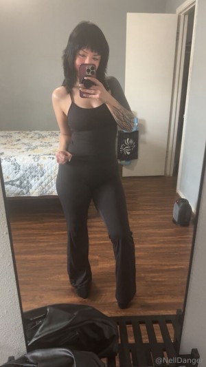 Nelldanger Photo #28