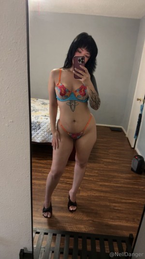 Nelldanger Photo #30