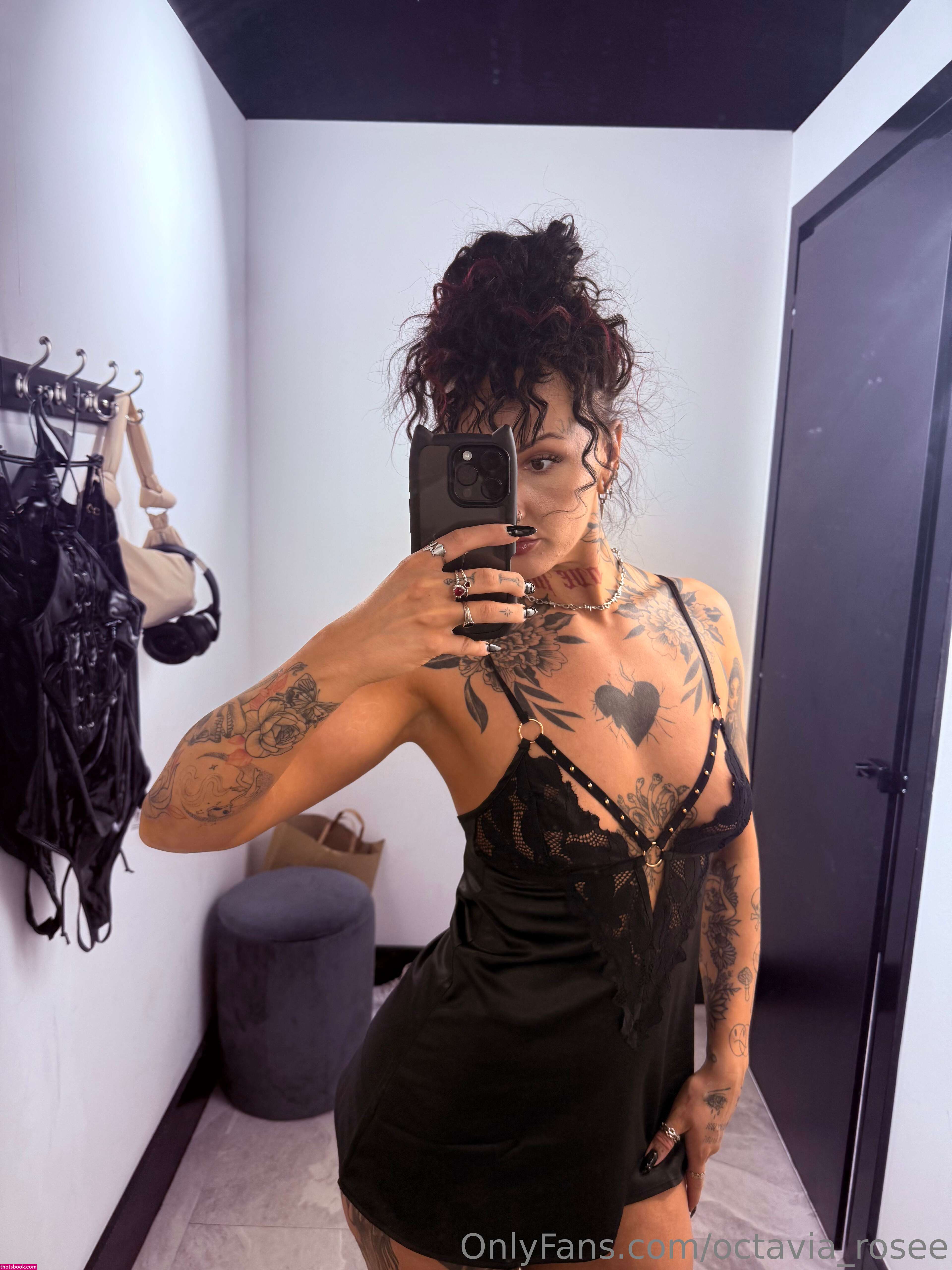 Octavia Rosee Photo #3