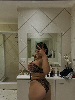 Jizane Koen Photo #20