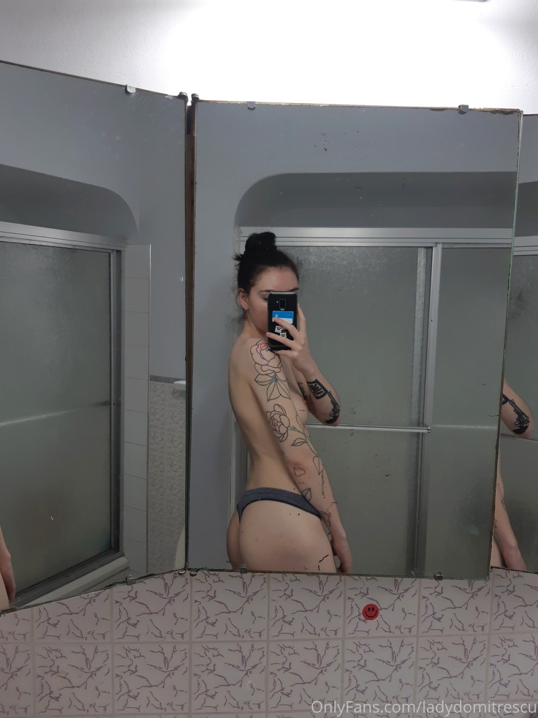 ladydomitrescu Photo #15