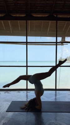 Ela Beeri Photo #157