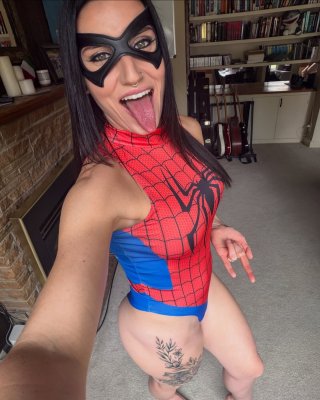 Lesley Cusumano Photo #42