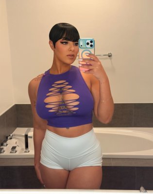 mortalmikasa Photo #28