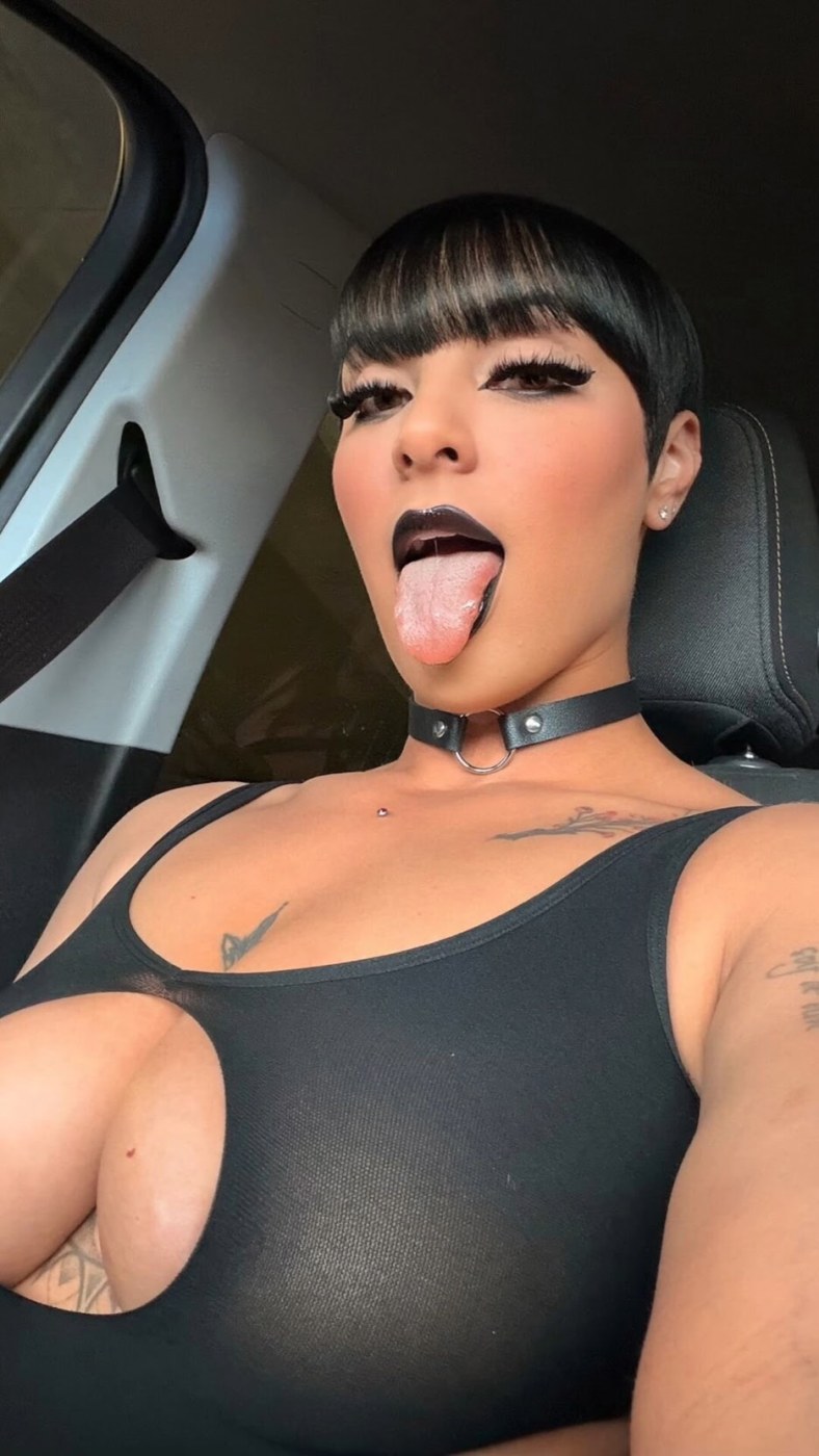 mortalmikasa Photo #36