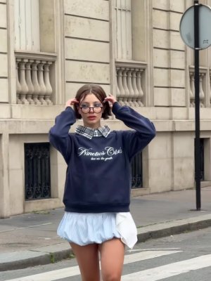 Leyla Afshonkar Photo #24