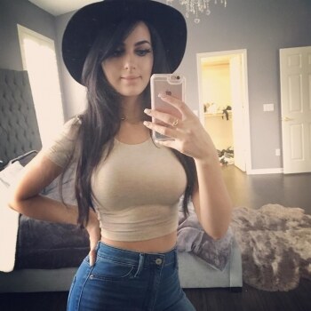 Sssniperwolf Photo #5
