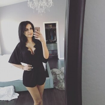 Sssniperwolf Photo #35