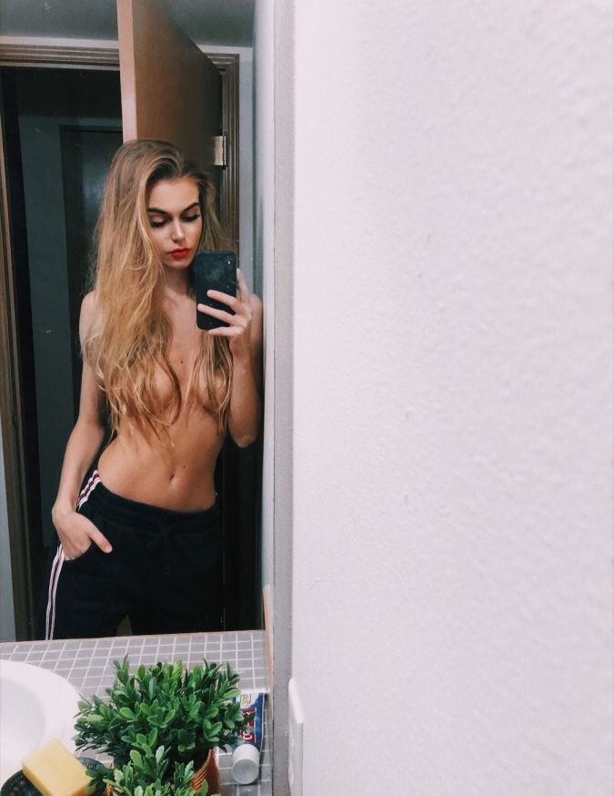 Amberleigh West Photo #22