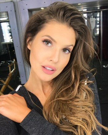 Amanda Cerny Photo #25