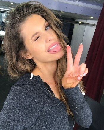 Amanda Cerny Photo #29