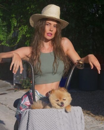 Amanda Cerny Photo #35