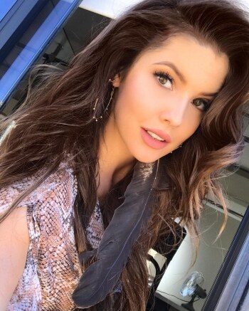 Amanda Cerny Photo #62