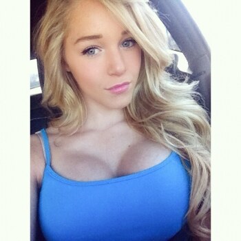 Courtney Tailor Photo #31