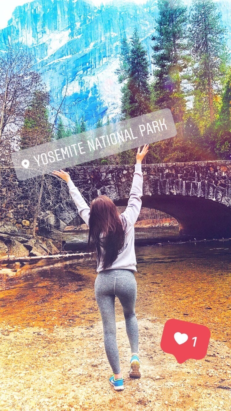 Ally Hardesty Photo #66