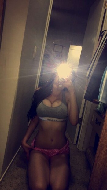 Ally Hardesty Photo #149