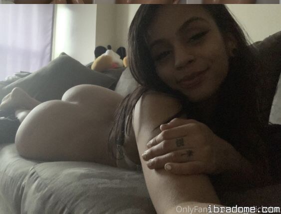 Angelic Brittt Photo #17