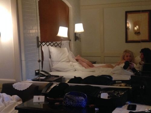 Emily Kinney Photo #17