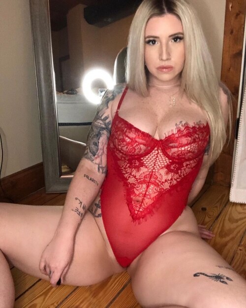 Ziggy Starr Photo #19