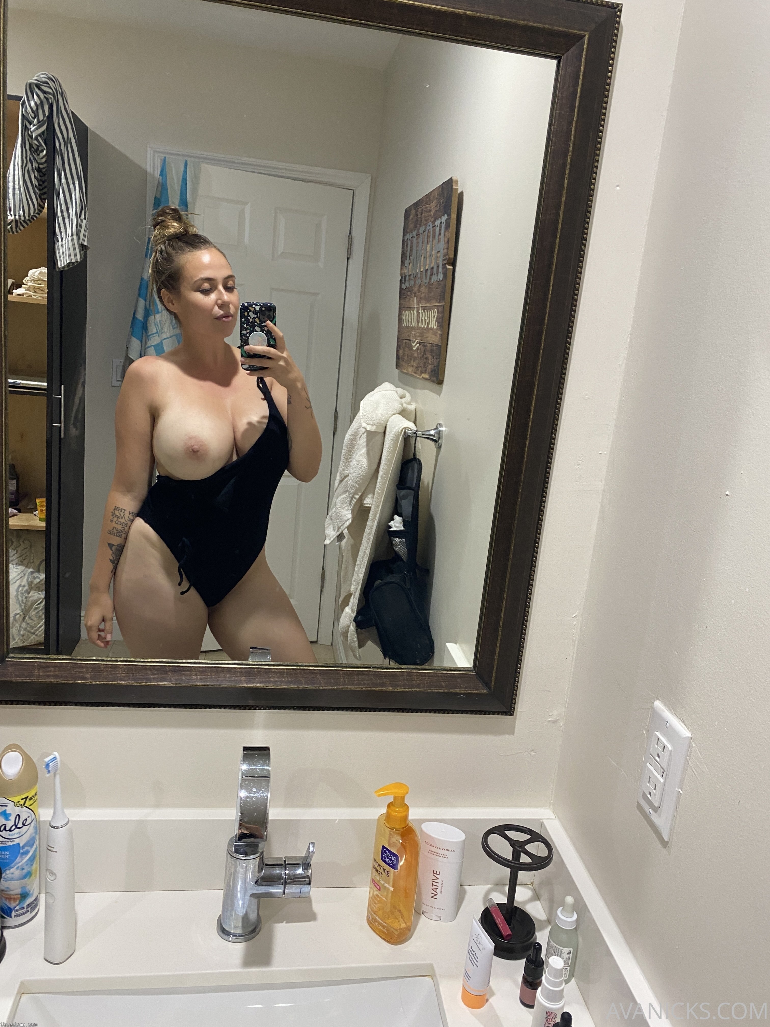 Ava Nicks Photo #185