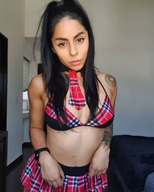 marianitaaabk Photo #8