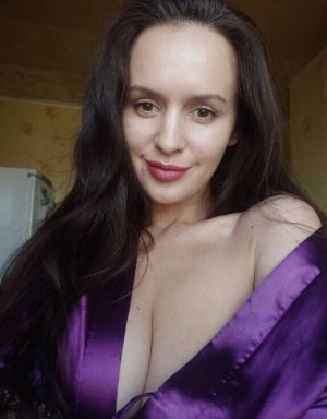 Eeemilyyyof Photo #12