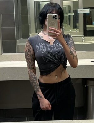 Redroomromance Post #6