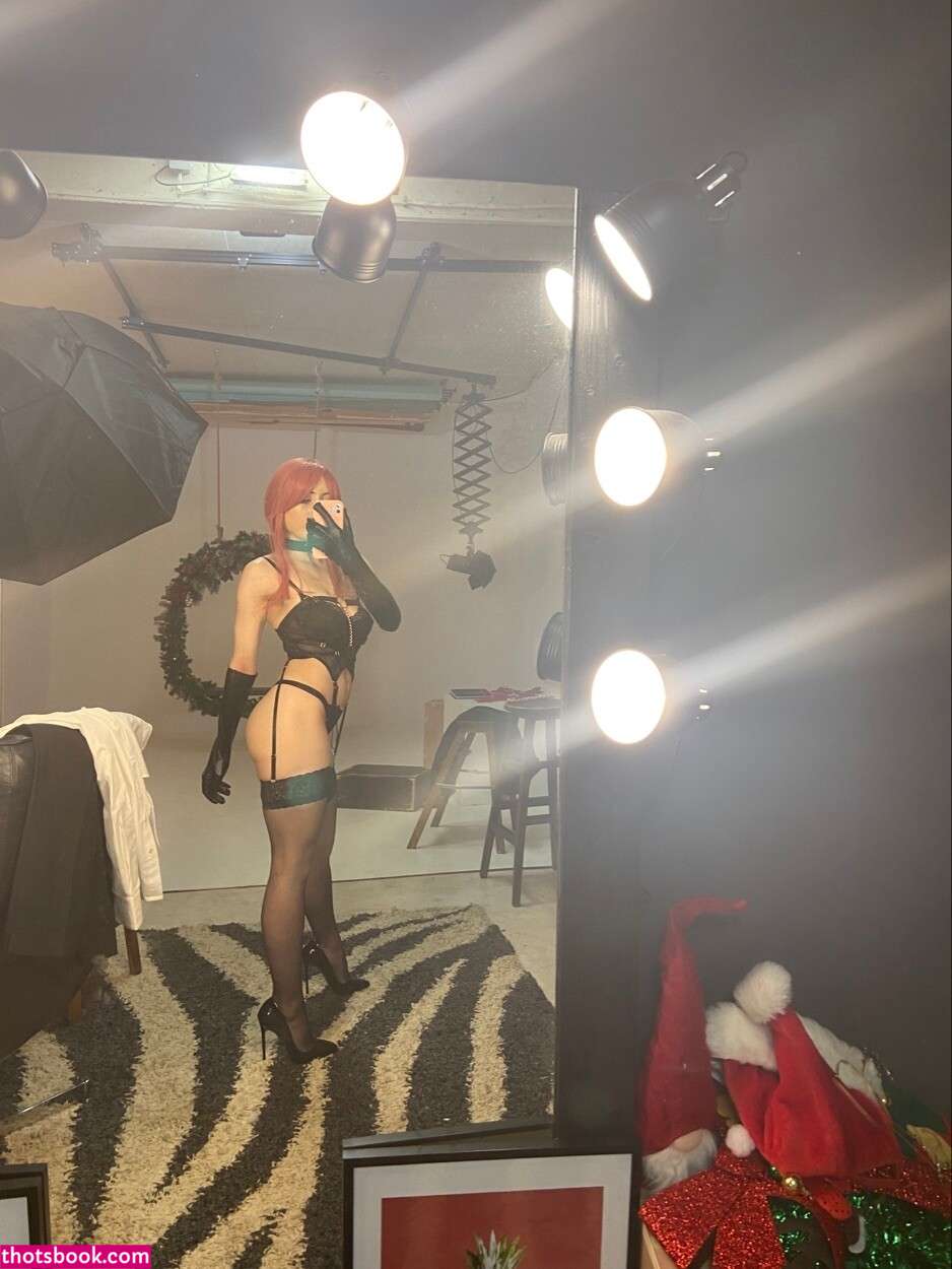 Athena Cosplay Photo #34