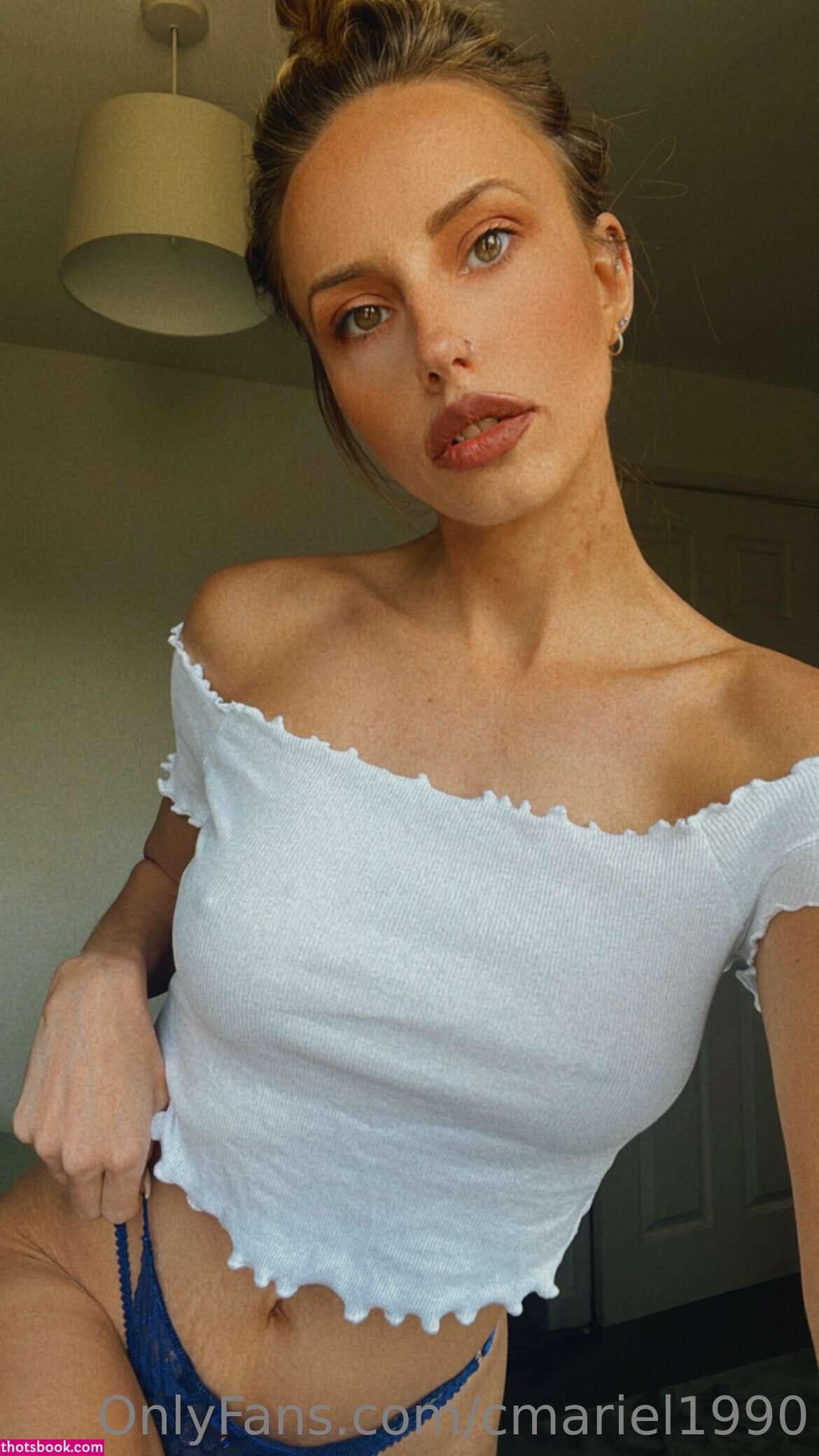 Cerimarie1990 Photo #18