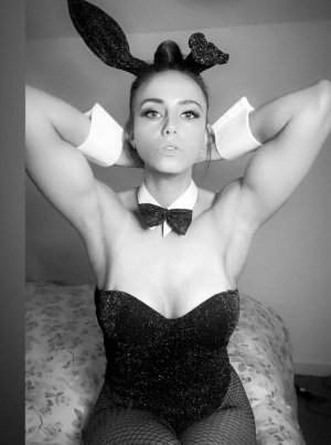 Cerimarie1990 Photo #75