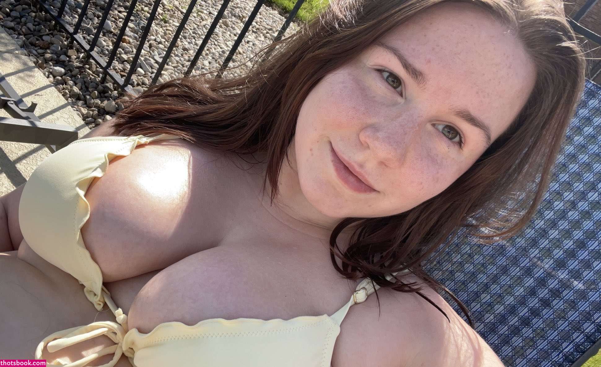 likelytomeow Photo #4