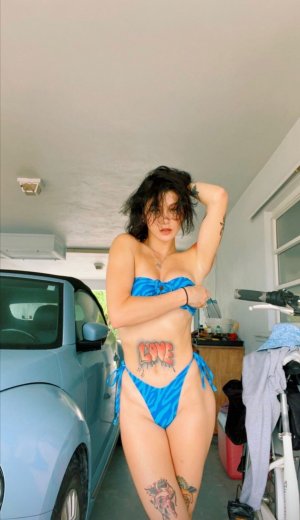 Sierra Wobb Photo #2