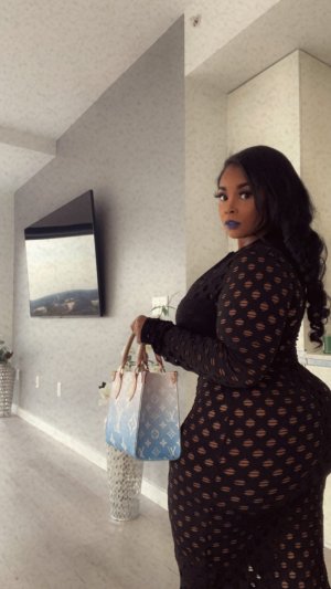 Truebeauty334 Photo #14