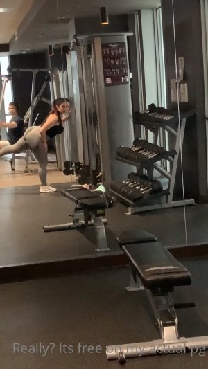 Saynt Sandra Post #4