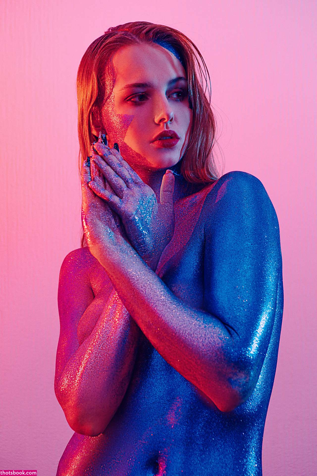 Anna Plugar Photo #12