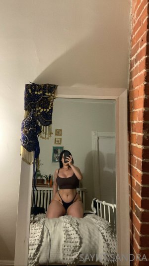 Saynt Sandra Photo #6