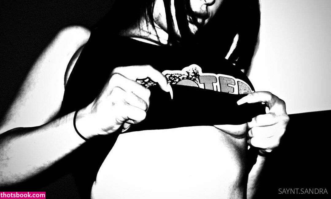Saynt Sandra Photo #25