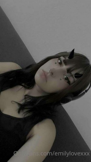 Emilylovexxx Photo #54