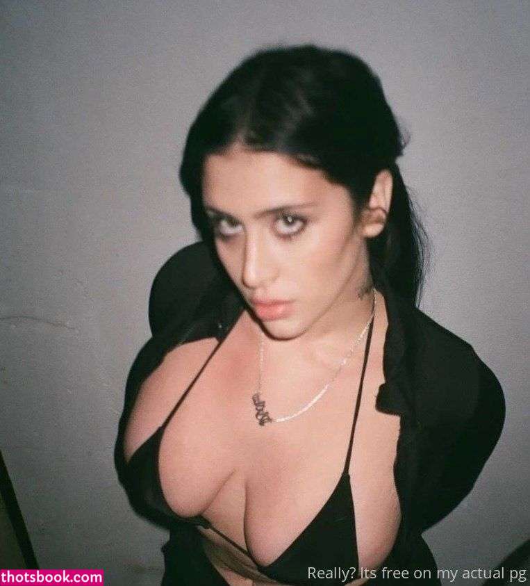 Saynt Sandra Photo #63