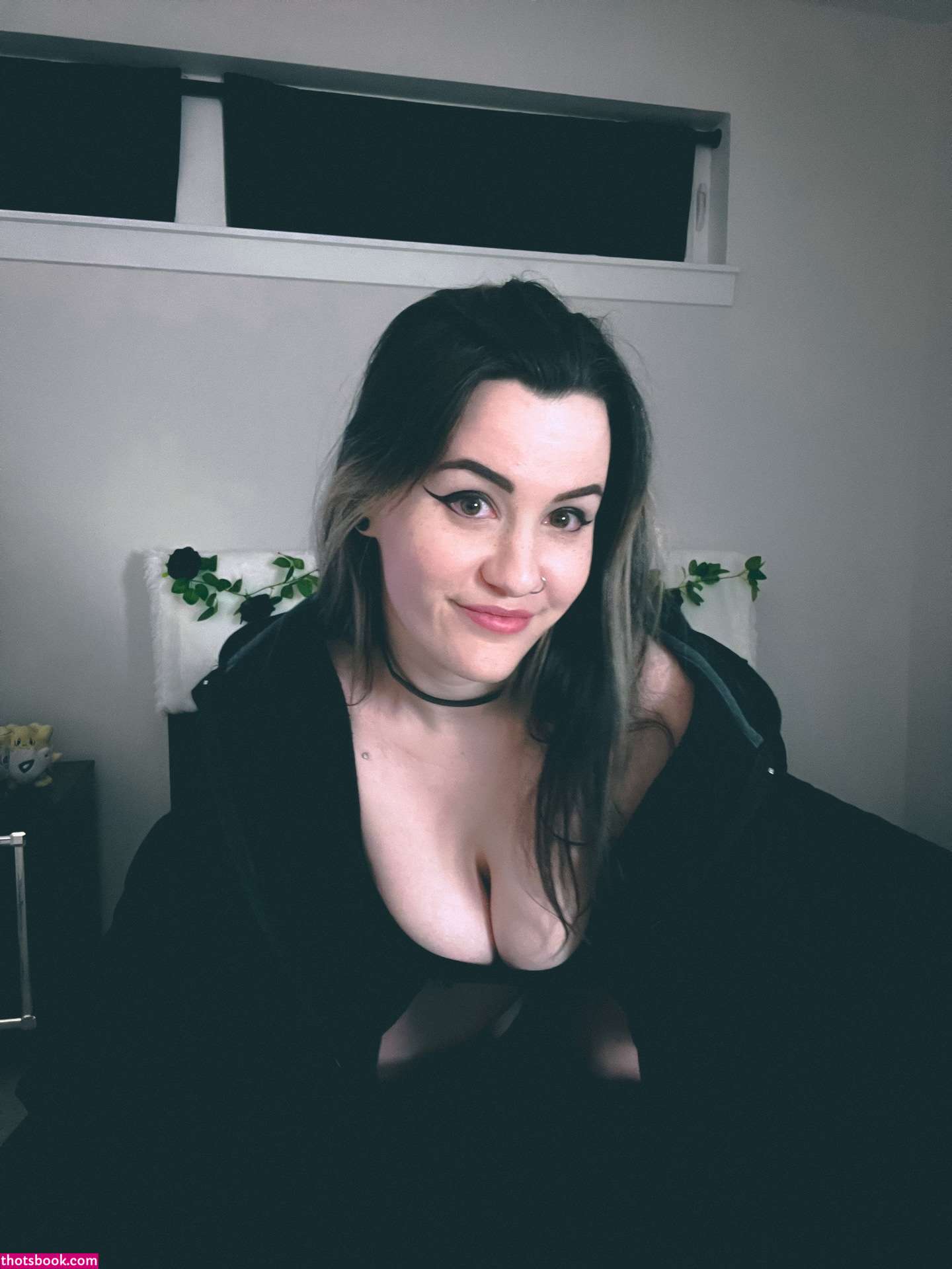 Concealedbones Photo #17