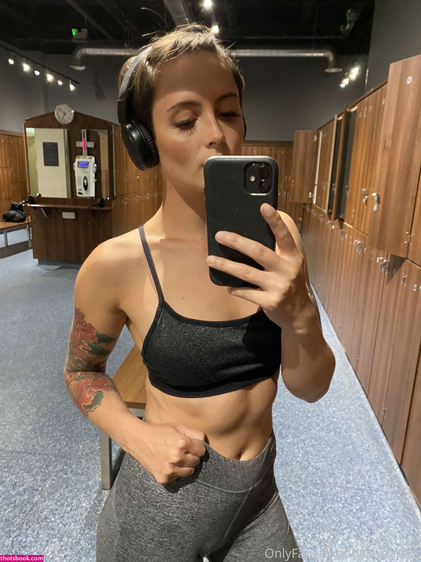 DaisyLane aka daisydarent Photo #24