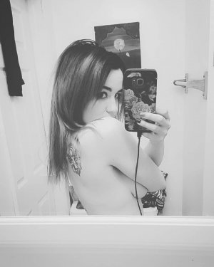 Concealedbones Photo #74