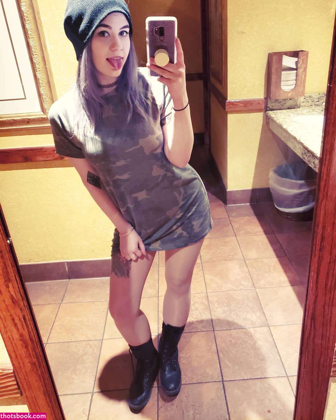 Concealedbones Photo #83