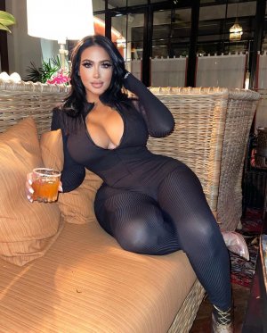 Anel Peralta Photo #35