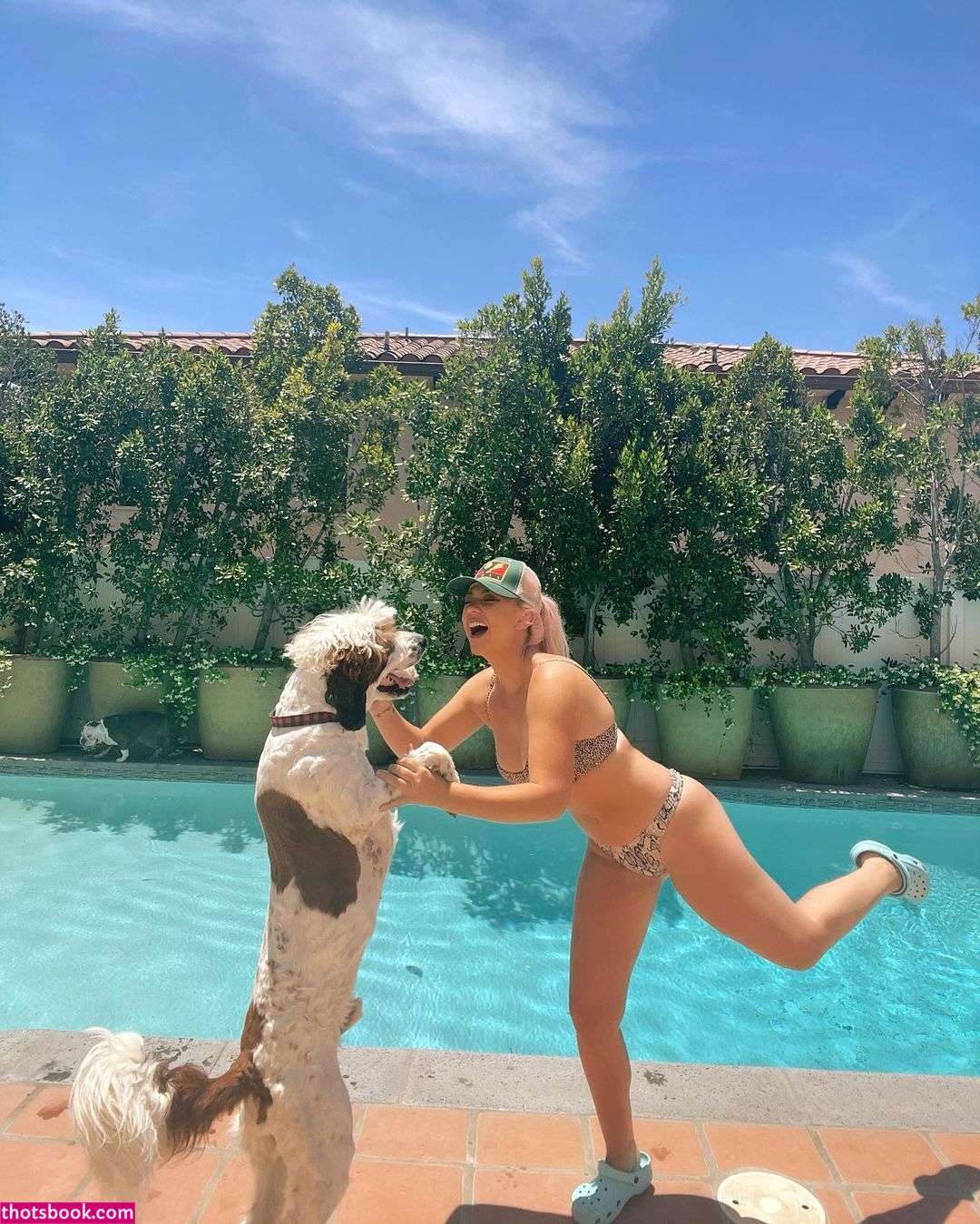 Nicole Skyes Photo #22