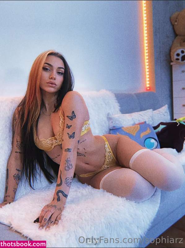 Sophiarizou Photo #20