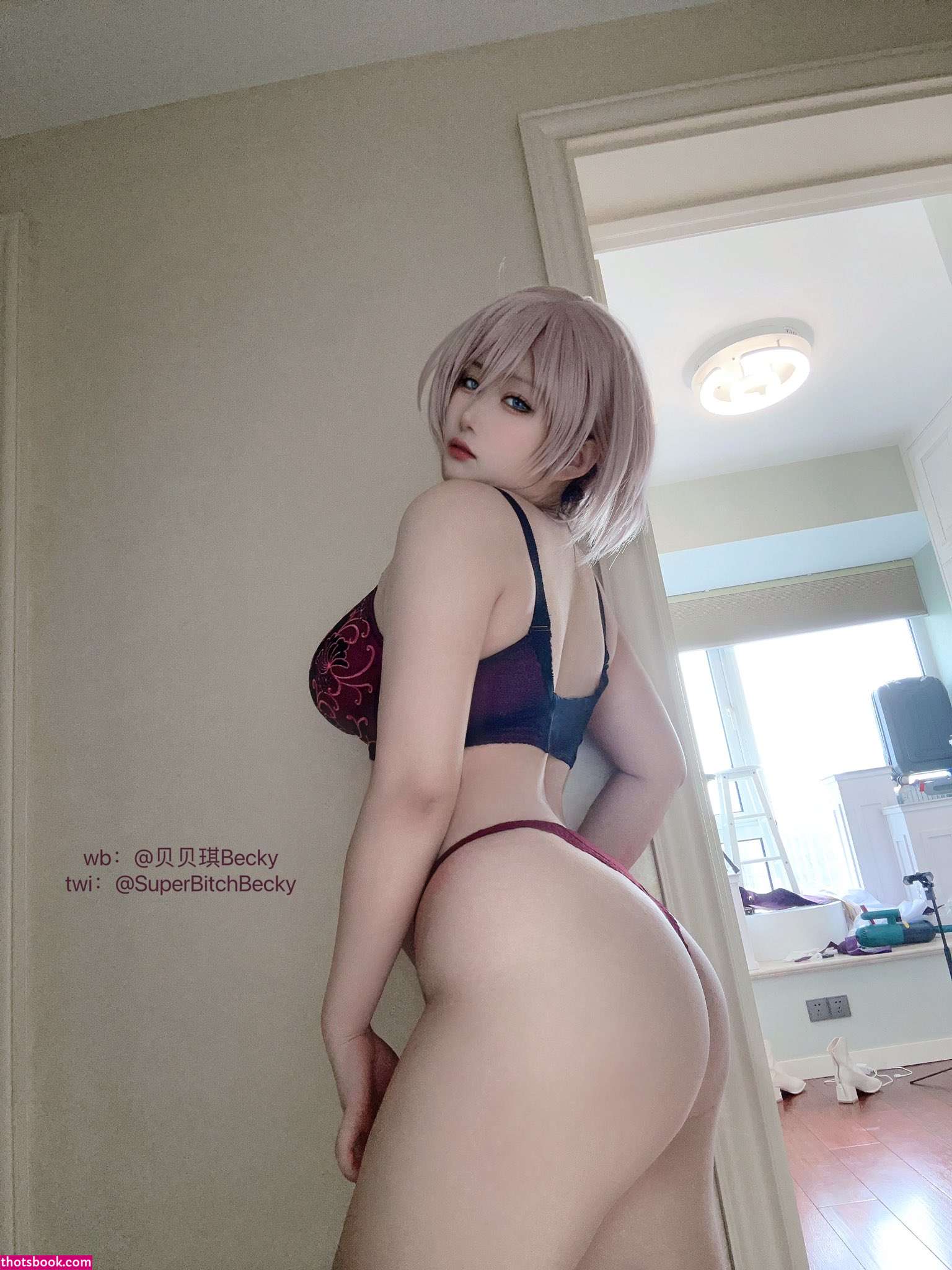 Superbitchbecky Photo #14