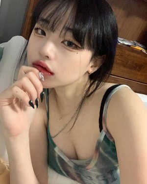 hinachan01 Photo #23